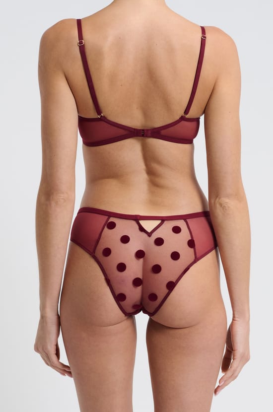 Hipster in Flocked Tulle;${refinementColor}