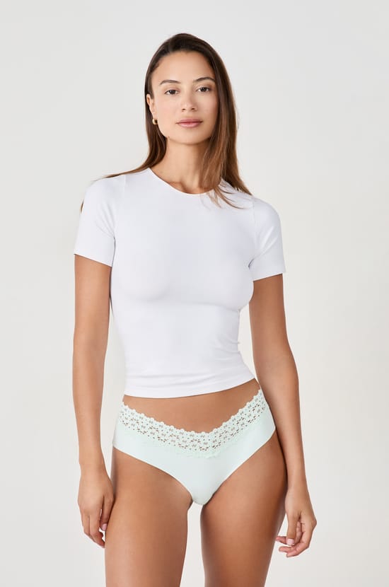 Hipster V-Shape aus Mikrofaser und Spitze;${refinementColor}