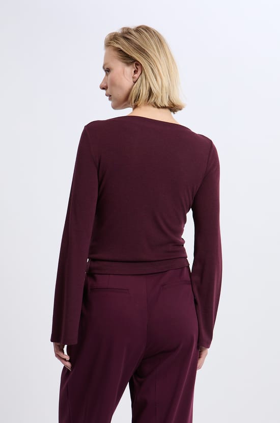 T-shirt col bateau à manches longues larges;${refinementColor}