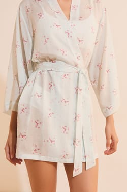 D&eacute;shabill&eacute; &agrave; motif fleuri;${refinementColor}