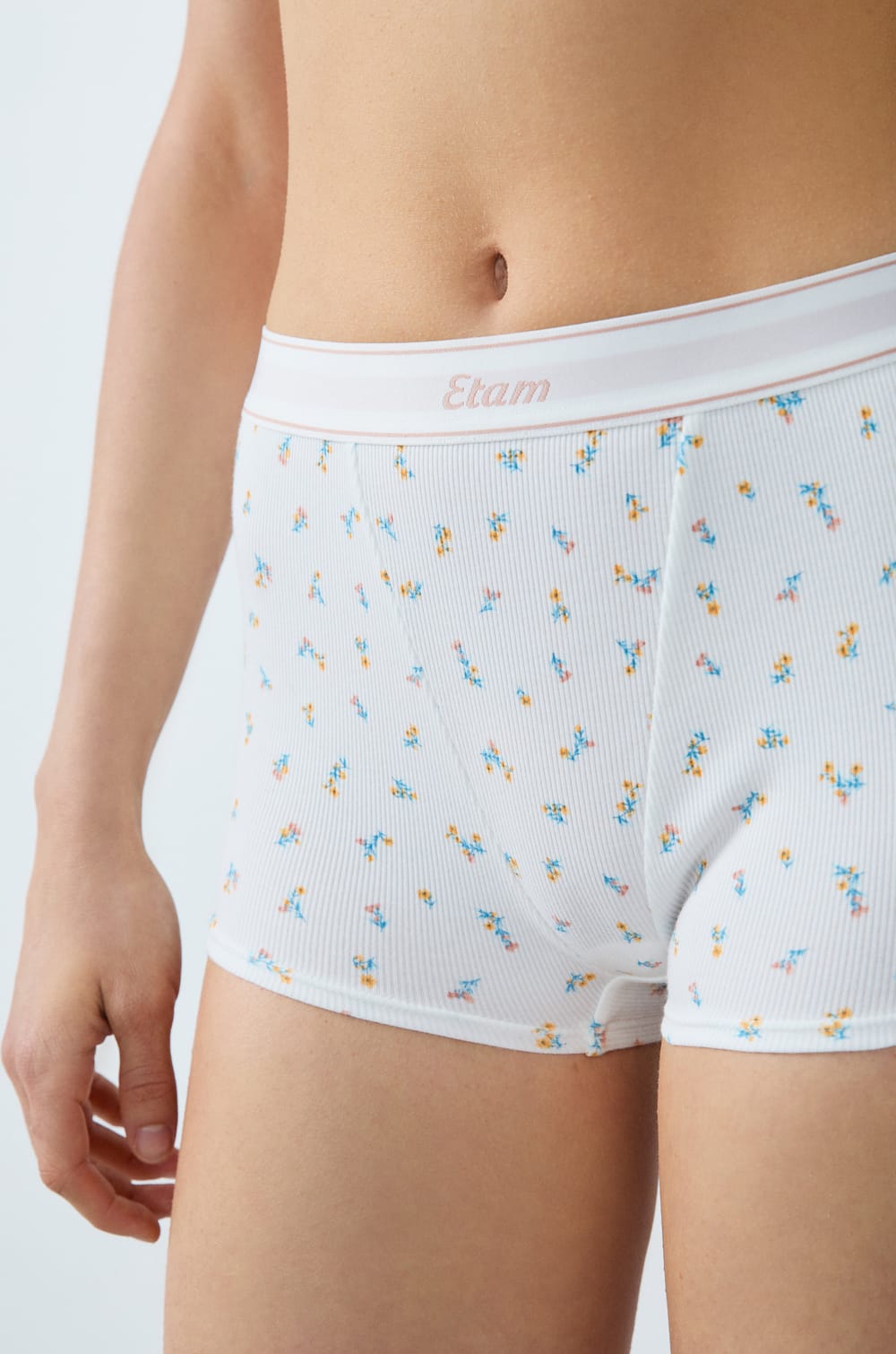 Ribbed Cotton Boxer;${refinementColor}