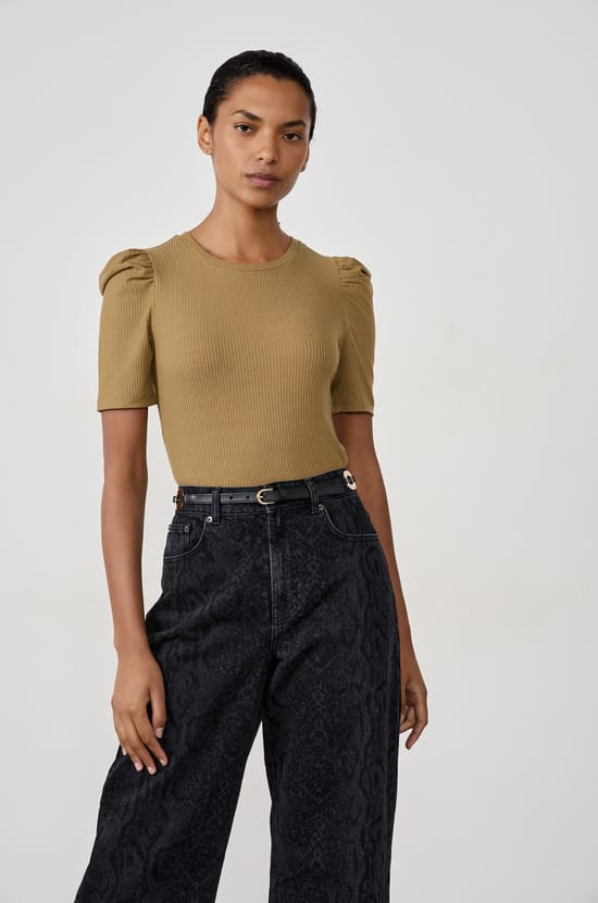 Short-sleeved T-shirt with puff shoulders;${refinementColor}