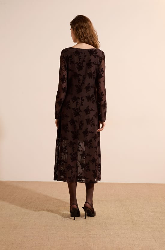 Robe longue &agrave; motifs;${refinementColor}