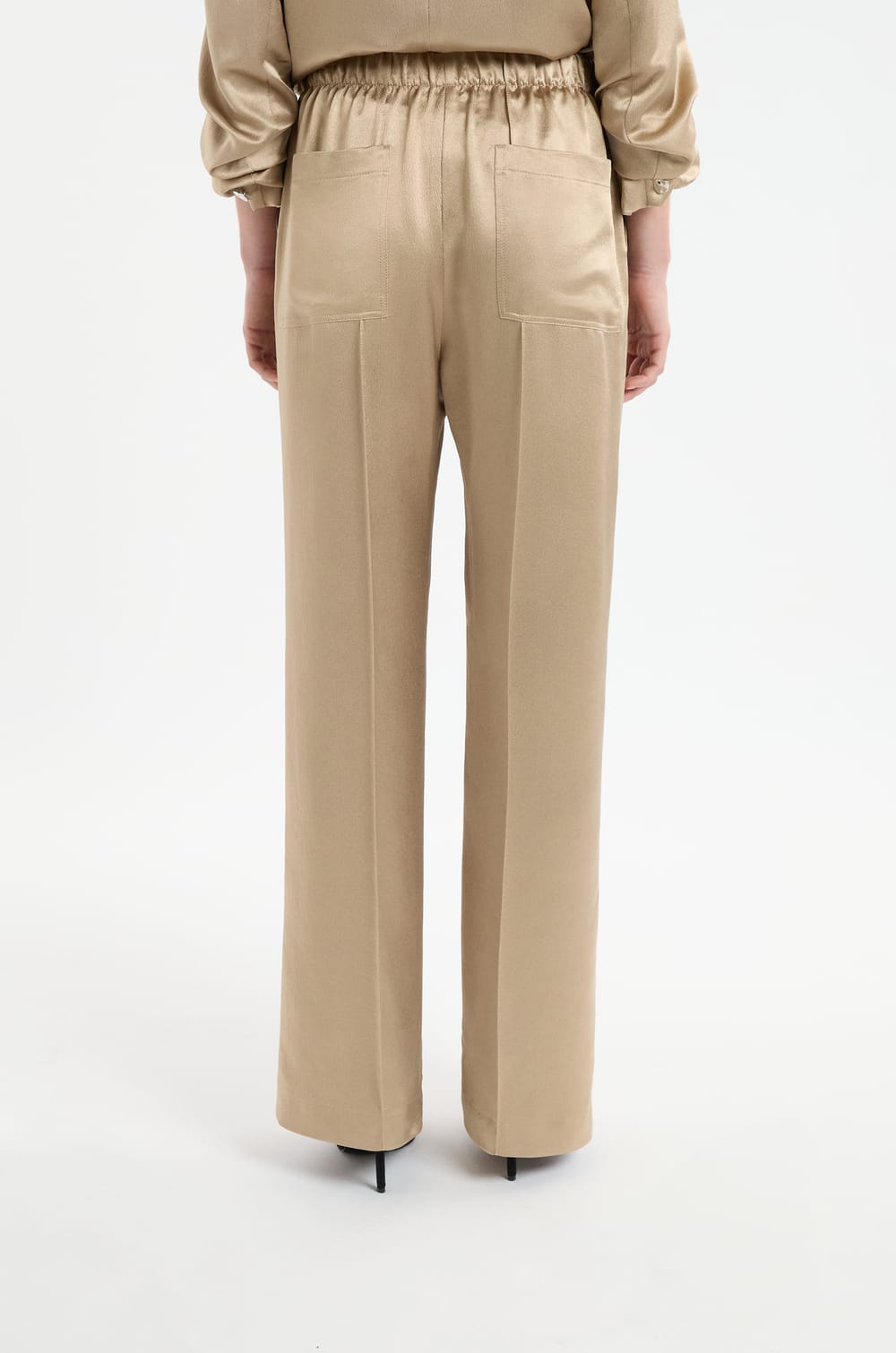 Pantalon large en cr&ecirc;pe;${refinementColor}