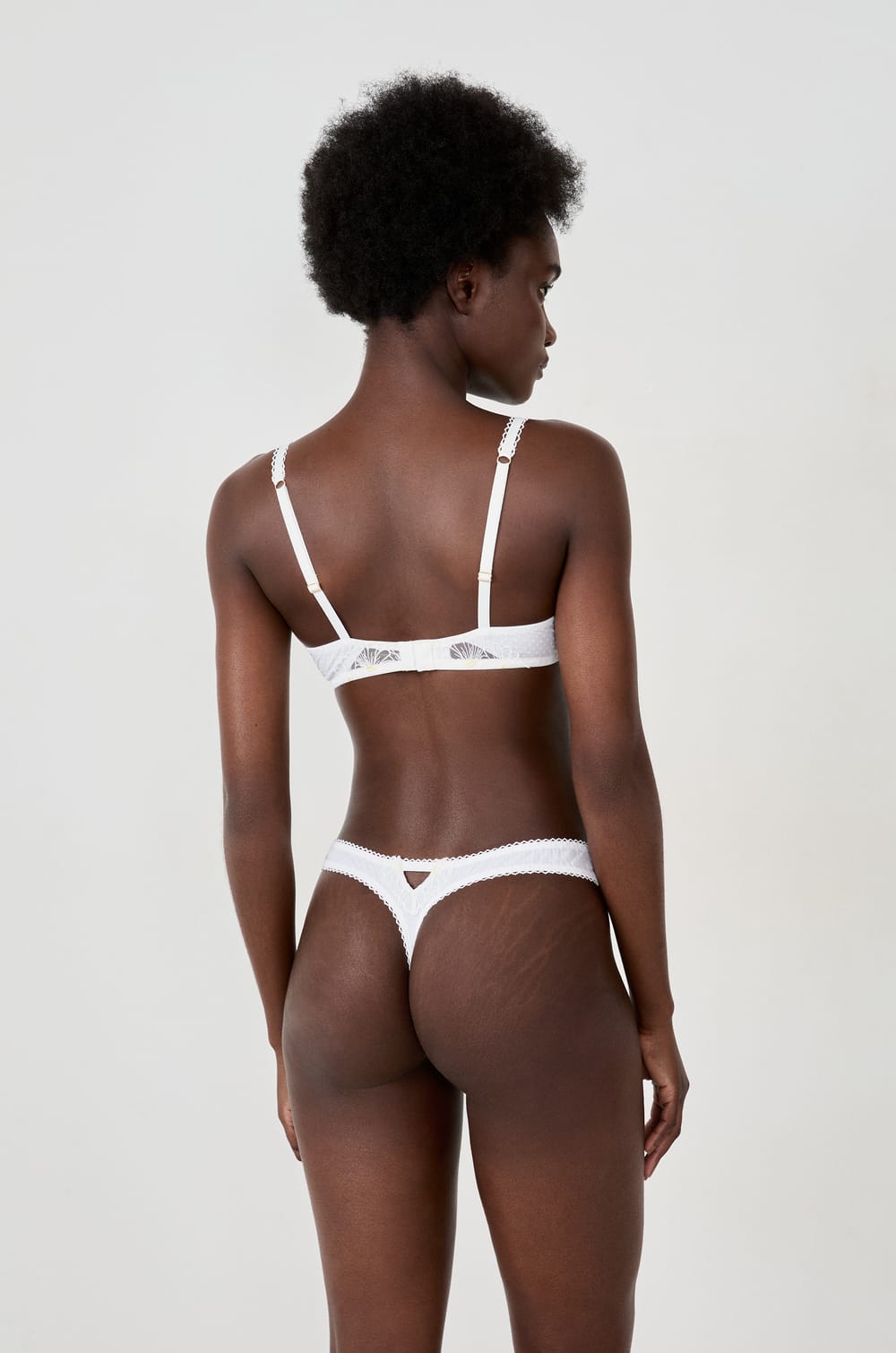 Bra N.9 - Embroidered Balconette;${refinementColor}