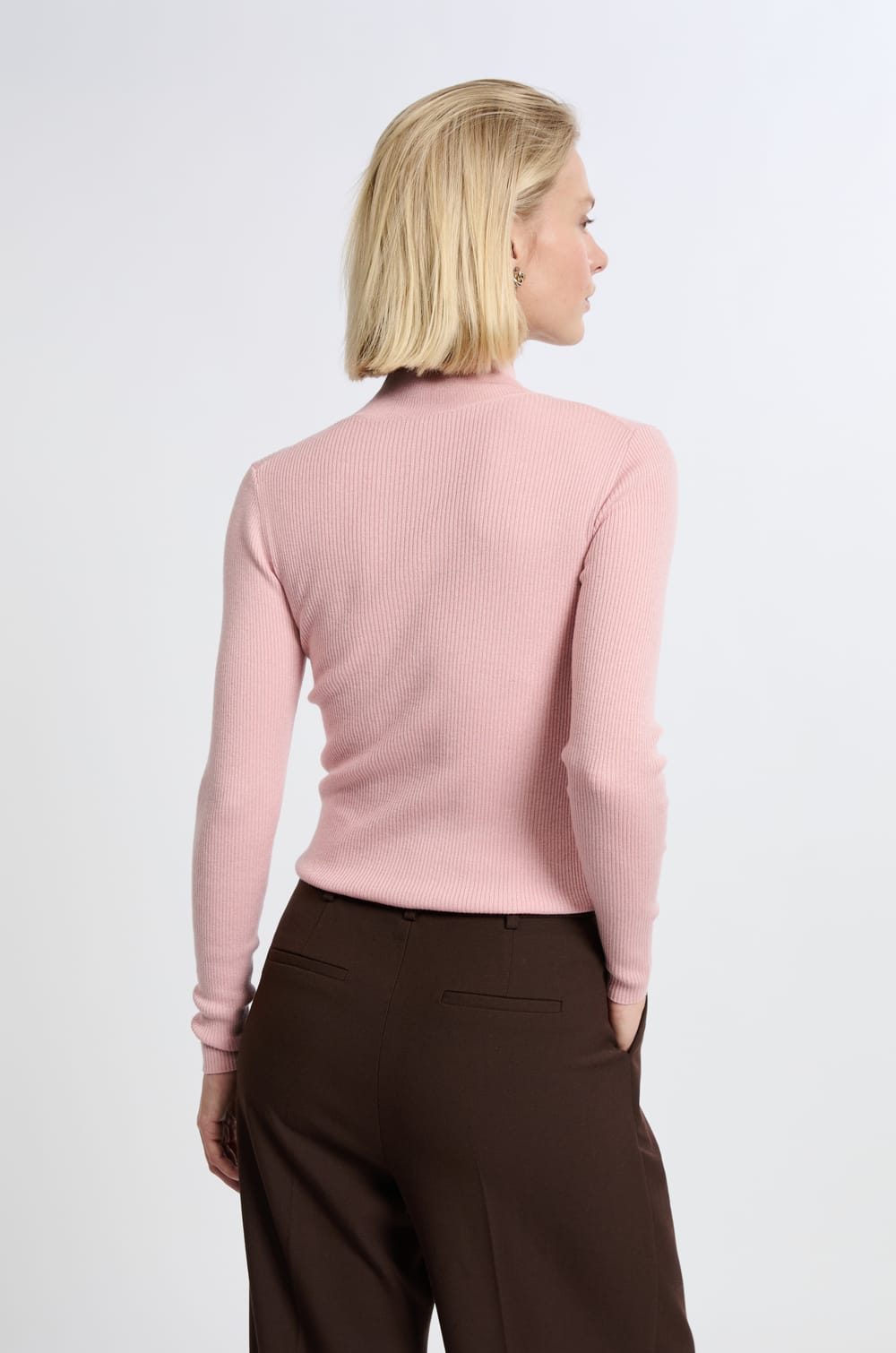 Pull à manches longues col montant avec laine;${refinementColor}