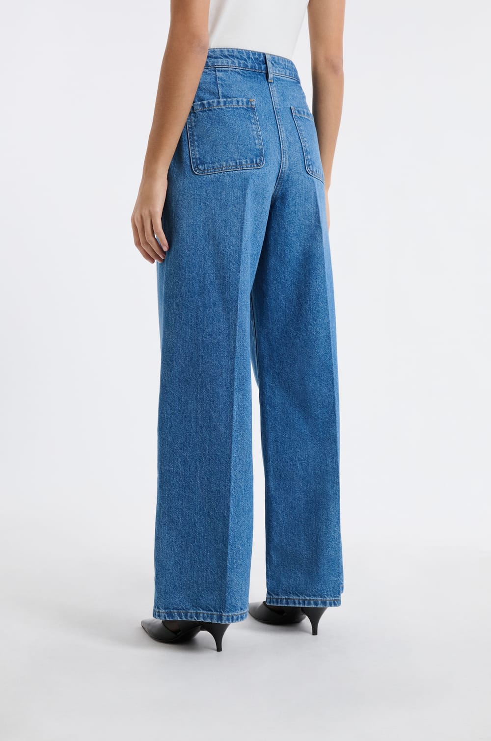 Wide Cotton Jeans;${refinementColor}