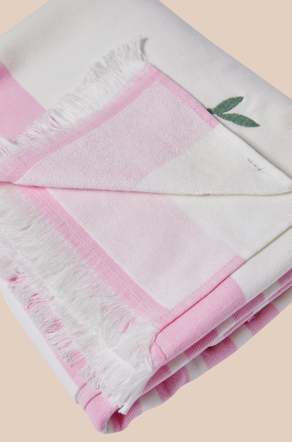 Fouta en coton &agrave; rayures;${refinementColor}