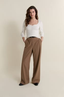 Fitted Top;${refinementColor}