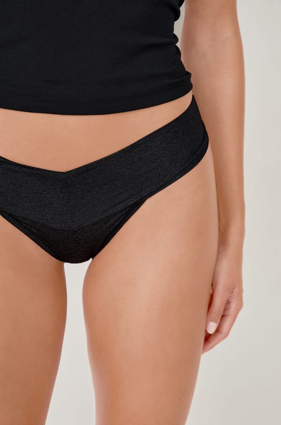 Tanga en microfibre paillet&eacute;;${refinementColor}