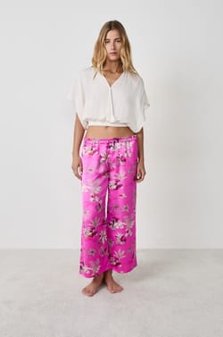 Satinierte Pyjama-Hose mit Print;${refinementColor}