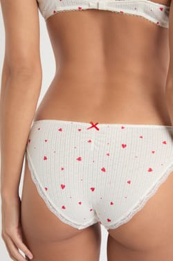 Culotte en pointelle &agrave; motifs c&oelig;urs;${refinementColor}