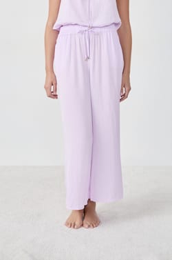 Pantal&oacute;n satinado corte ancho;${refinementColor}