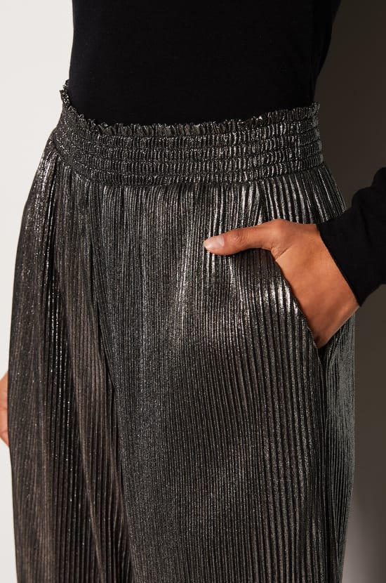 Pantalon fluide à paillettes;${refinementColor}