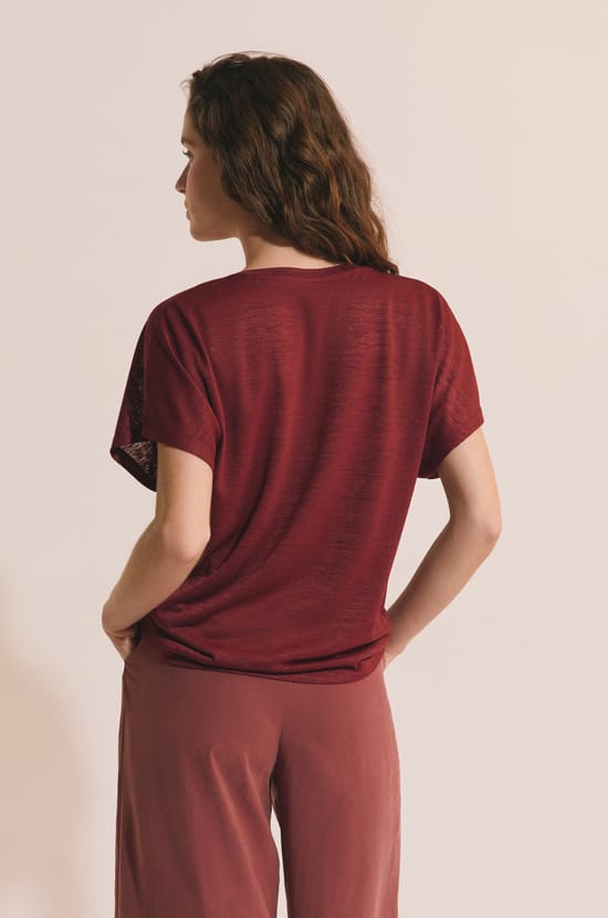 T-shirt manches courtes &agrave; col V;${refinementColor}