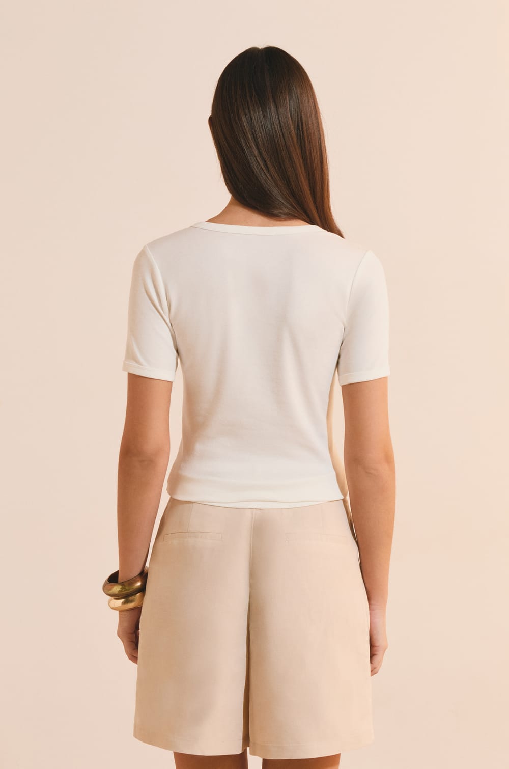 V-neck T-shirt with modal cotton;${refinementColor}