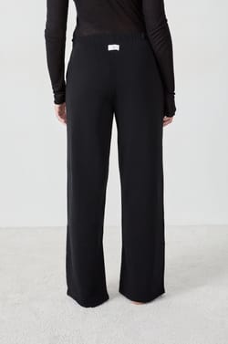 Weite Pyjama-Hose;${refinementColor}