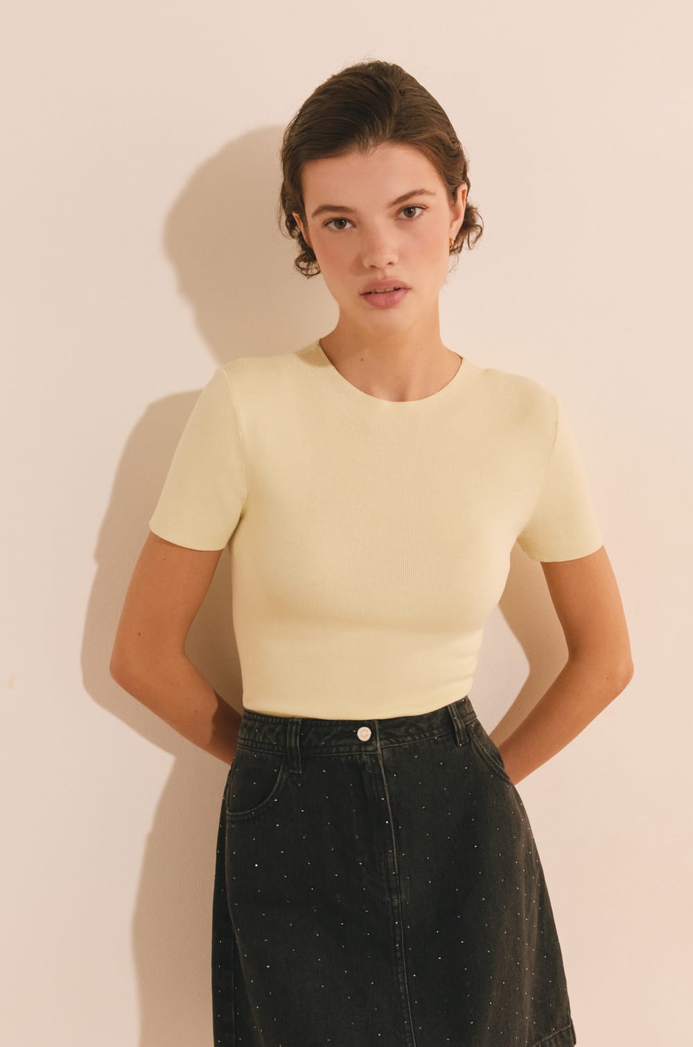 Pull manches courtes avec coton;${refinementColor}