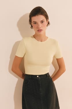Pull manches courtes avec coton;${refinementColor}