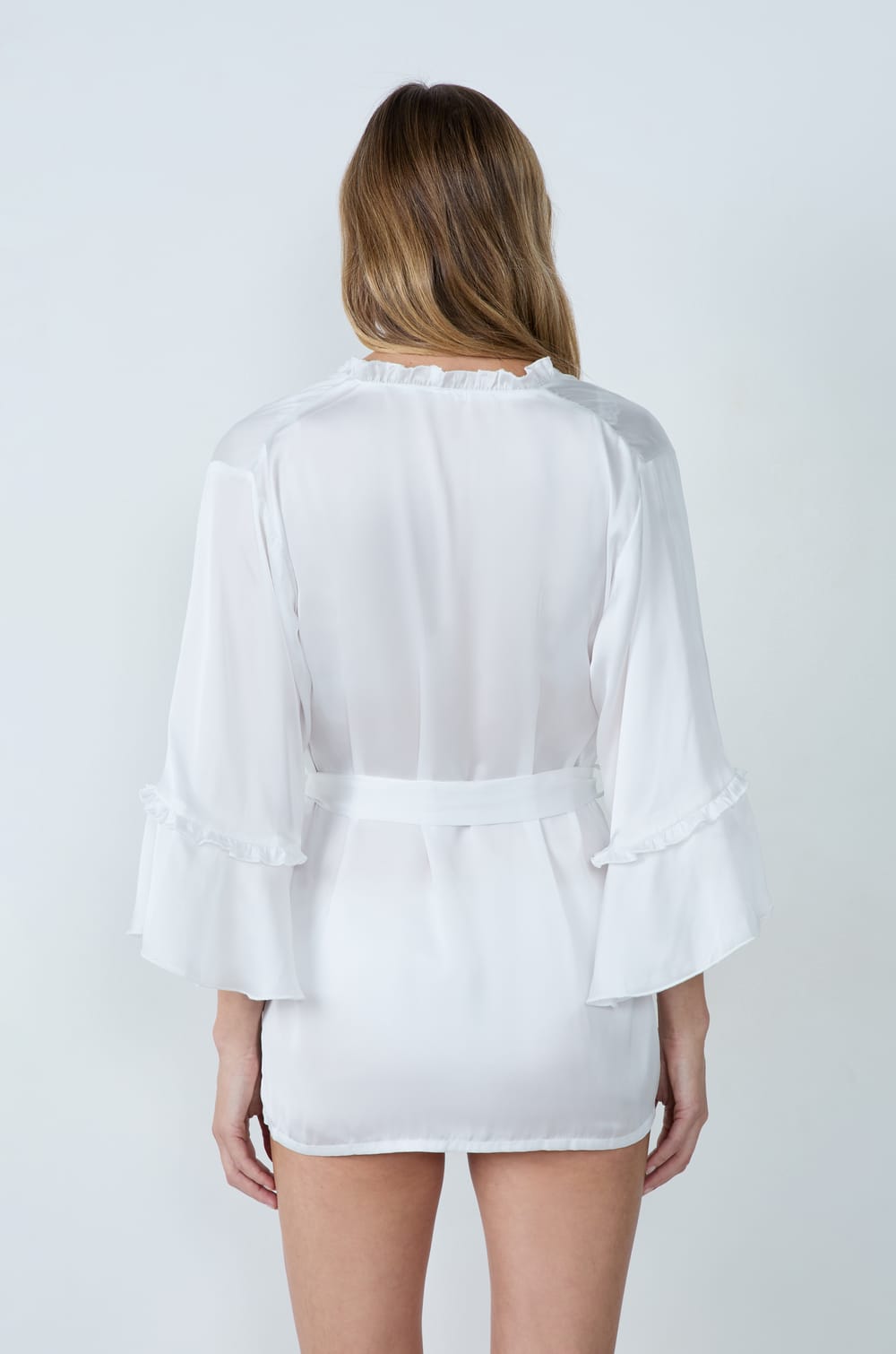 Satin Robe;${refinementColor}