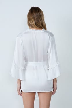 Satin Robe;${refinementColor}