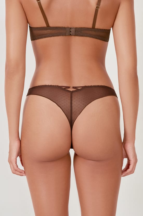 Tanga en dentelle;${refinementColor}