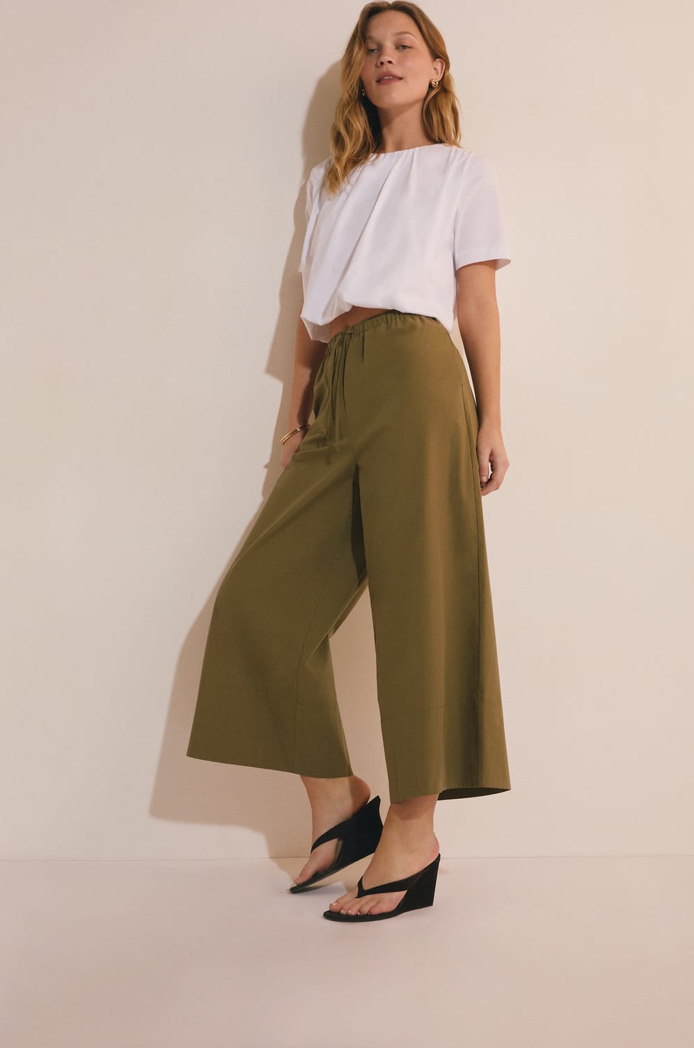 Pantalon &eacute;lastiqu&eacute; en coton;${refinementColor}