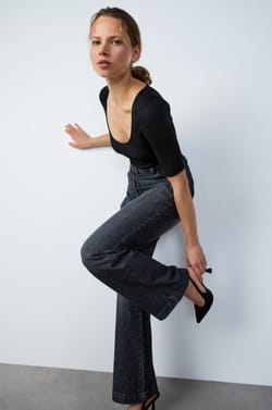 Body korte mouwen;${refinementColor}