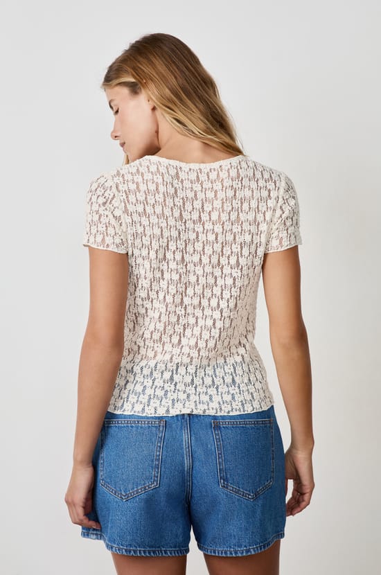Short-Sleeved T-shirt;${refinementColor}
