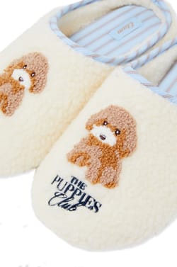 Chaussons mules;${refinementColor}