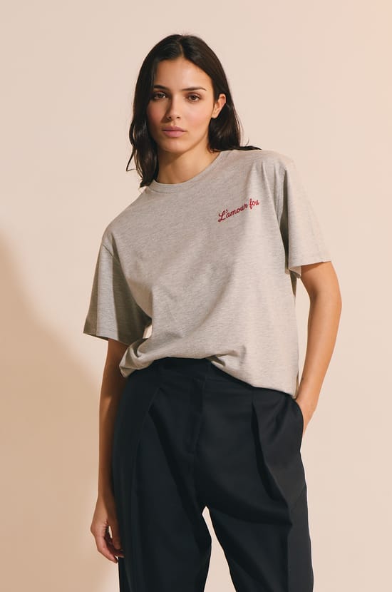 T-shirt manches courtes avec coton avec &eacute;criture;${refinementColor}