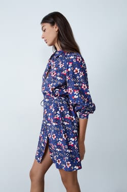 Robe chemise à motifs fleuris;${refinementColor}