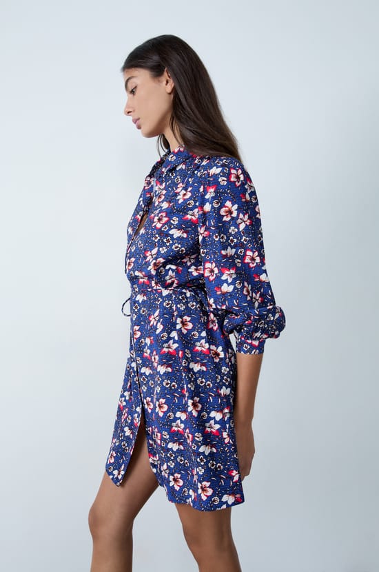 Robe chemise à motifs fleuris;${refinementColor}