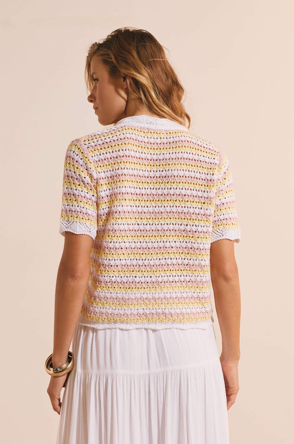 Cardigan en crochet ;${refinementColor}