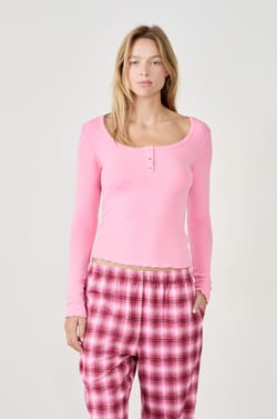 T-shirt de pyjama;${refinementColor}
