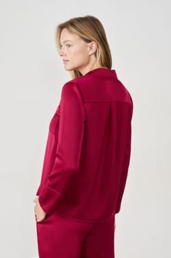 Chemise de pyjama satinée;${refinementColor}