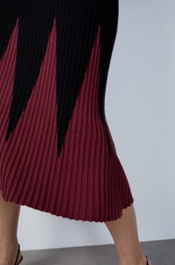 Long Ribbed Dress;${refinementColor}