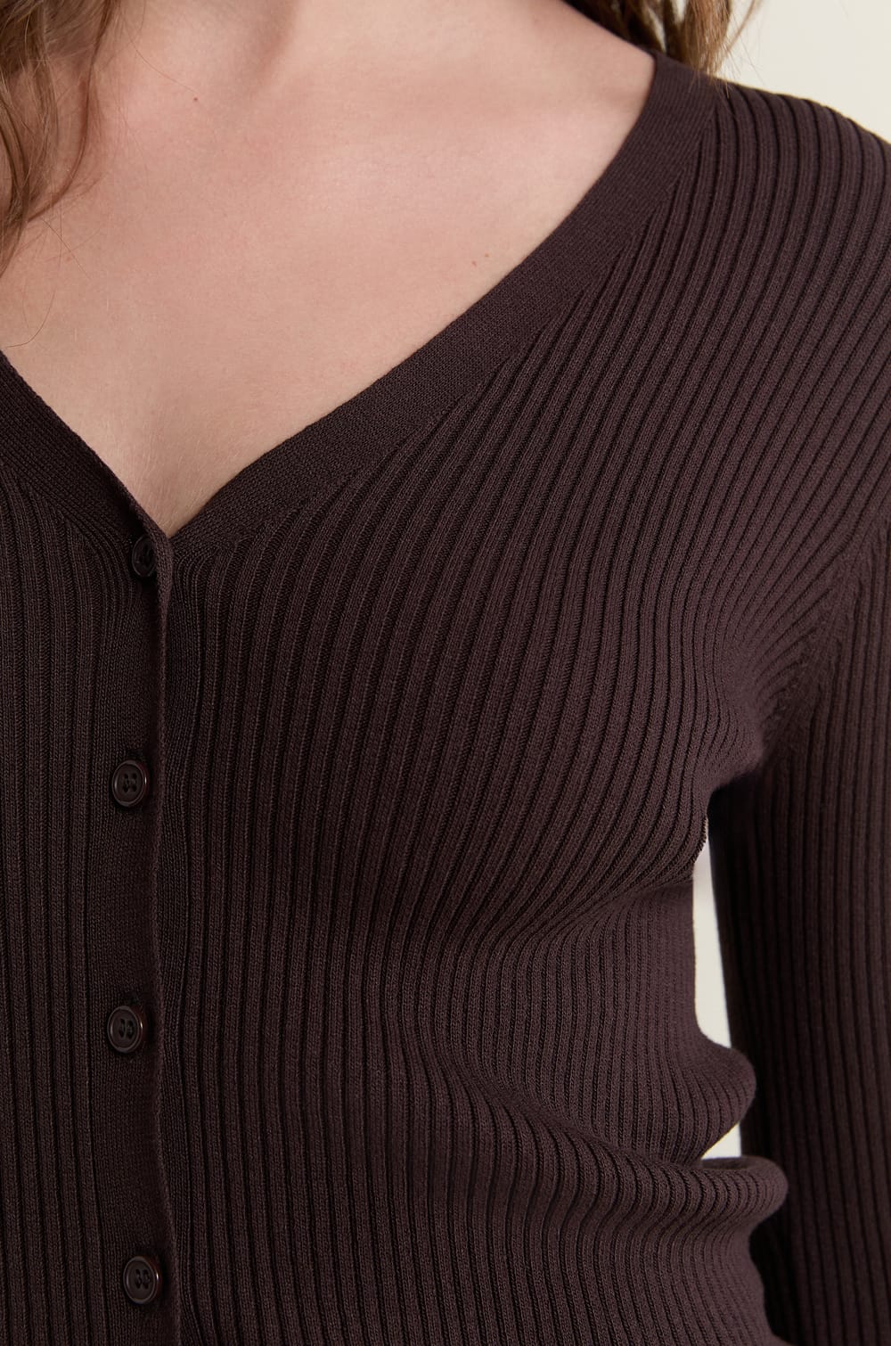 Pull cardigan manches longues en maille c&ocirc;tel&eacute;e;${refinementColor}