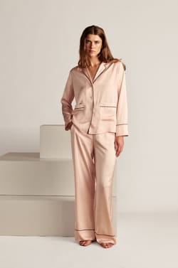 Pantalon de pyjama satin&eacute;;${refinementColor}
