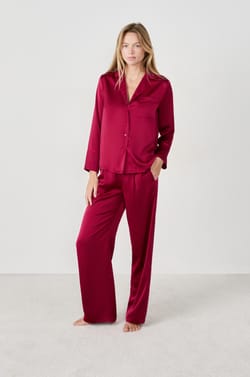 Chemise de pyjama satinée;${refinementColor}