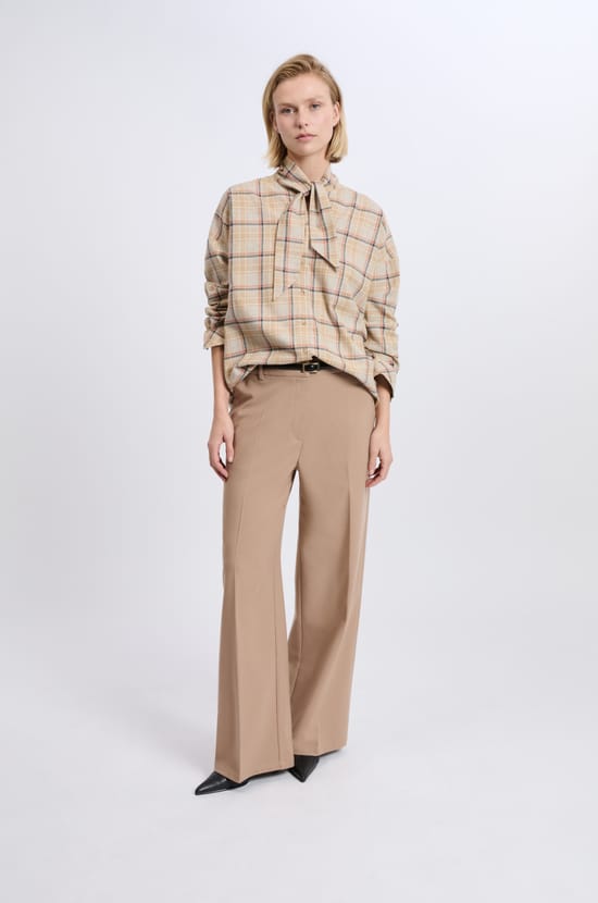 Chemise avec détail à nouer avec coton;${refinementColor}