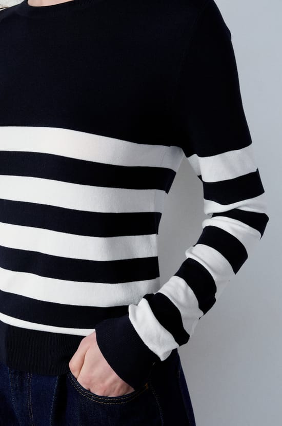Crew Neck Sweater;${refinementColor}