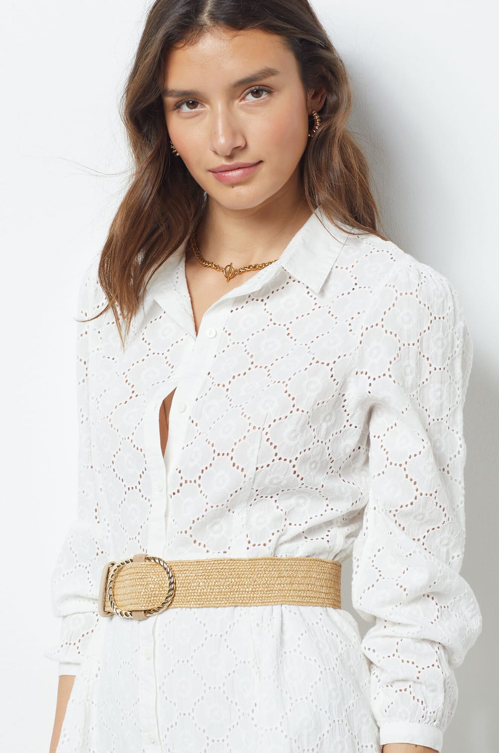 Cinturón de rafia;${refinementColor}