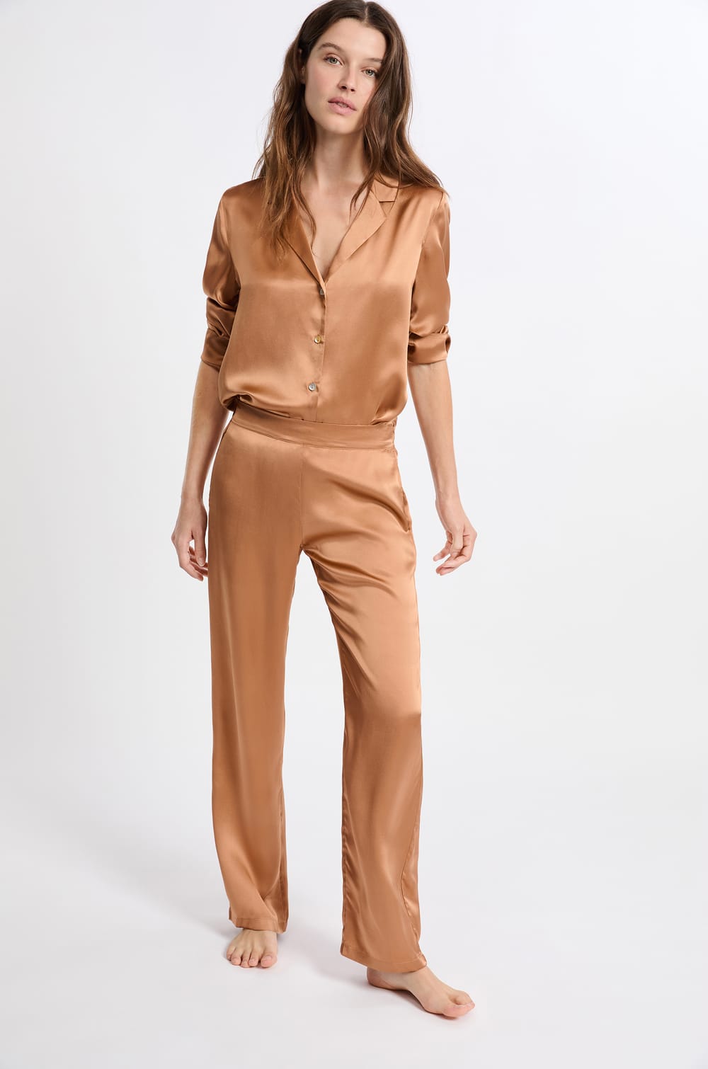 Pantal&oacute;n de seda;${refinementColor}