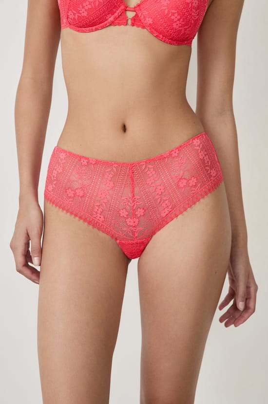Lace Boyshort;${refinementColor}