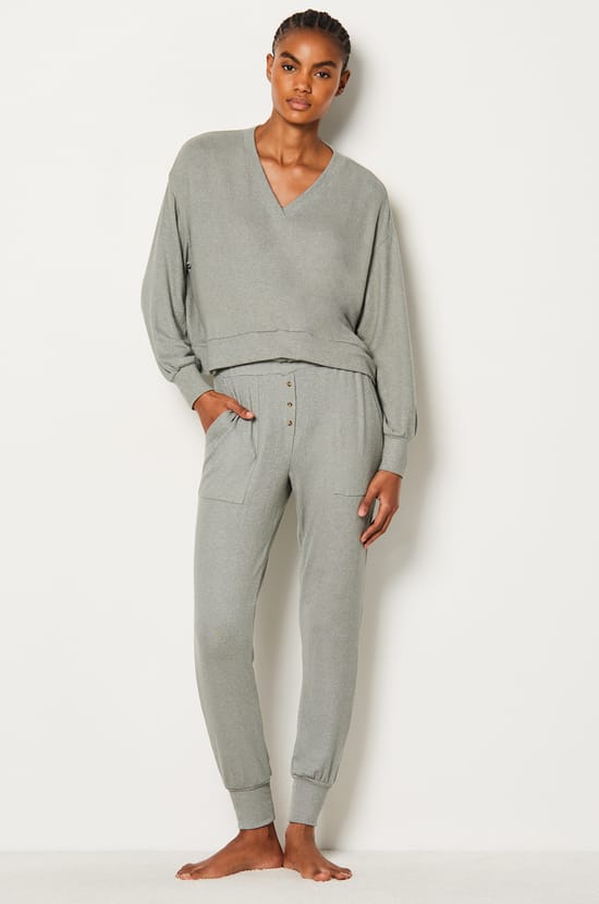 V-neck Pyjama Sweatshirt;${refinementColor}