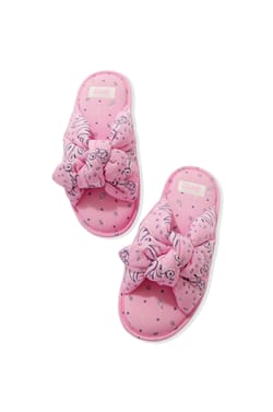 Chaussons tongs;${refinementColor}