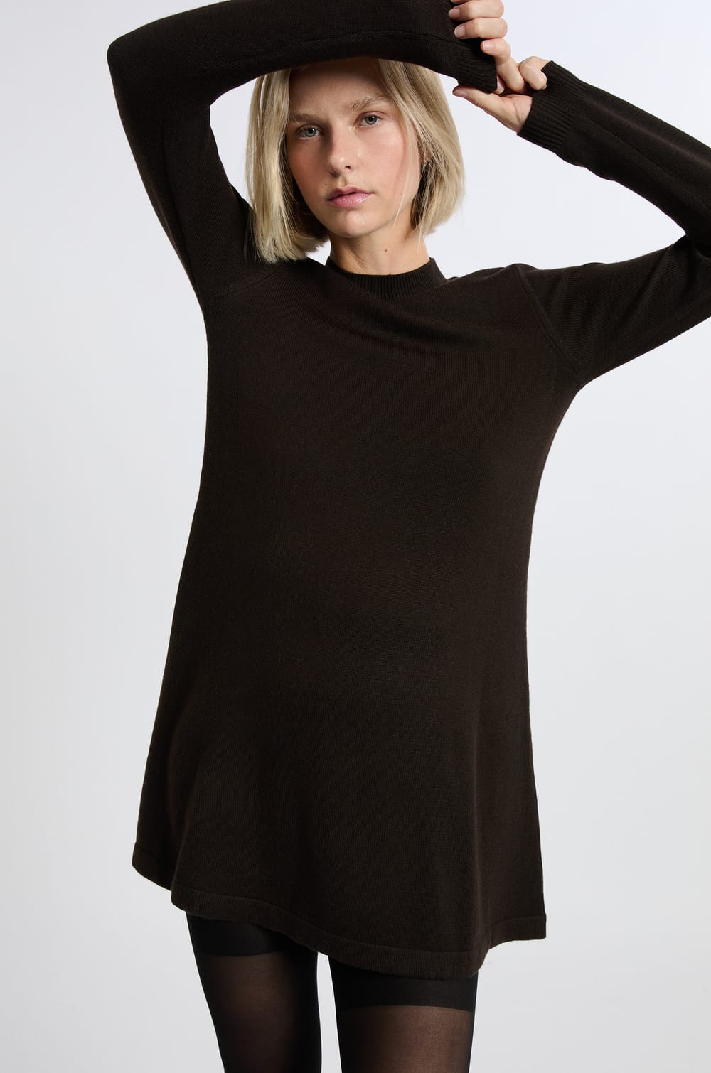 Robe à manches longues avec laine;${refinementColor}