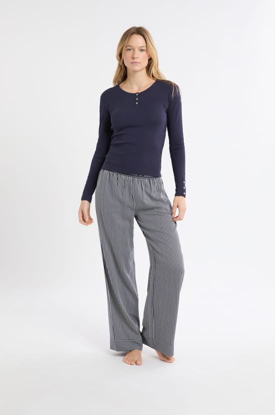 Long-sleeved cotton t-shirt with buttons;${refinementColor}