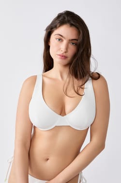 Bra de bikini triángulo con aros;${refinementColor}